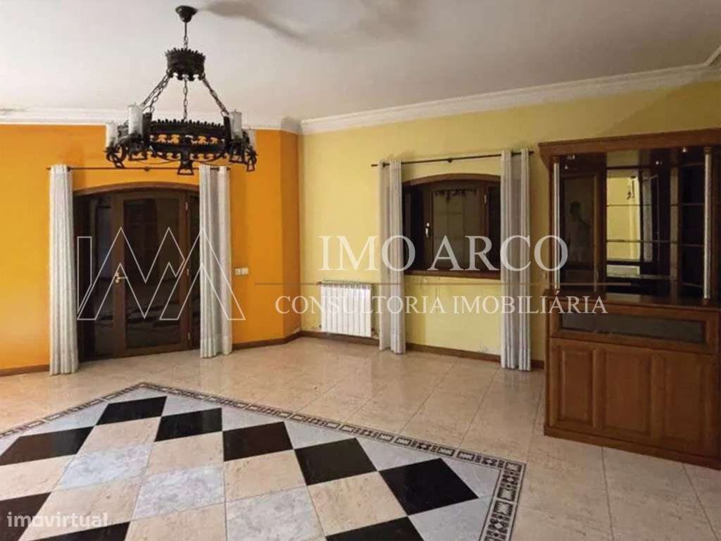 Quinta, com Moradia, Piscina e Adega-14