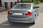 BMW Seria 3 320i - 14