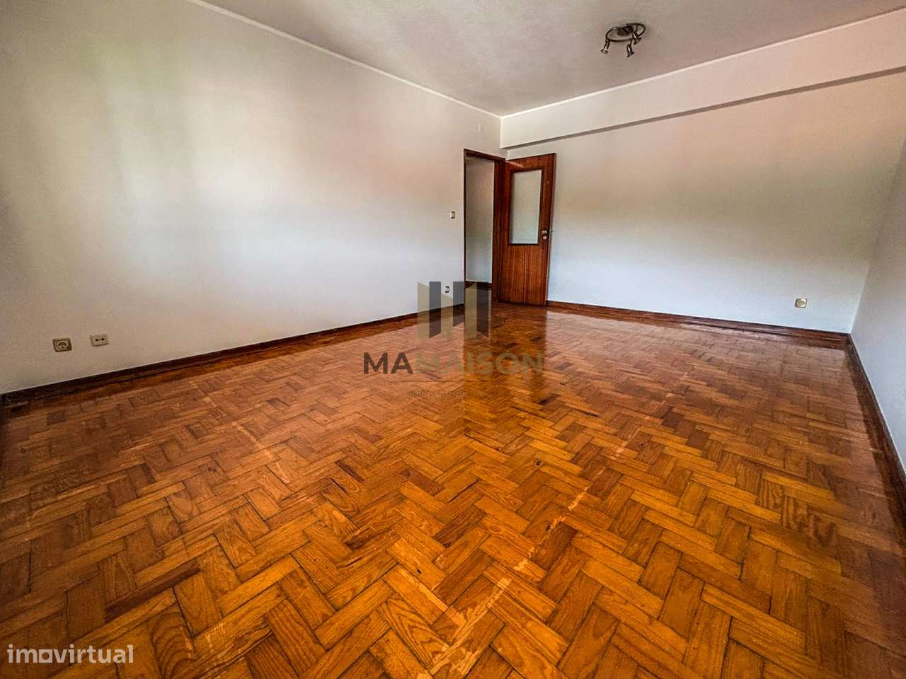 T3 | GARAGEM FECHADA | CENTRO-8