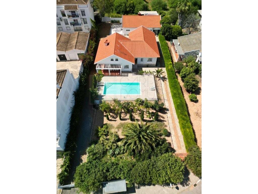 Moradia T5+3 com piscina, Vila Nova de Cacela, Algarve. - Grande imagem: 2/46