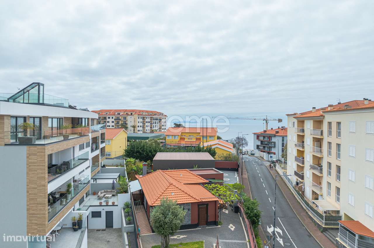Apartamento T2 novo no centro do Caniço-12