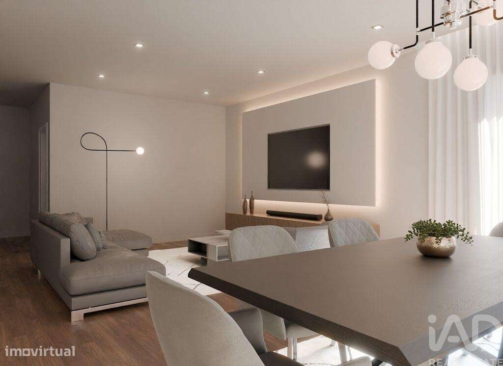 Casa / Villa T4 em Nossa Senhora de Fátima de 217,00 m2 - Grande imagem: 4/22