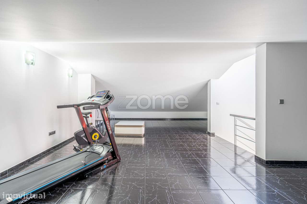 Moradia Banda T4, Caniço – Assomada - Santa Cruz, Madeira-41