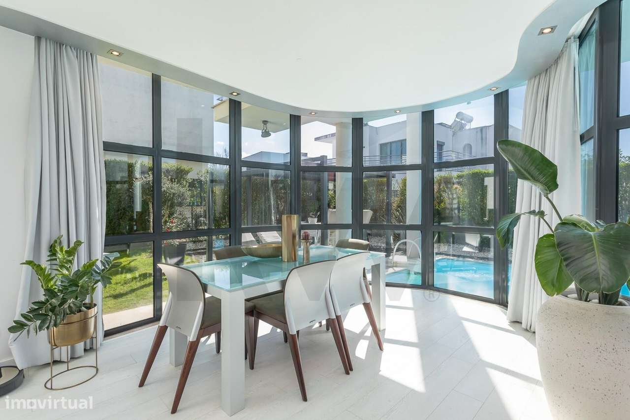 Moradia T3 com piscina, no Palmela Village-7