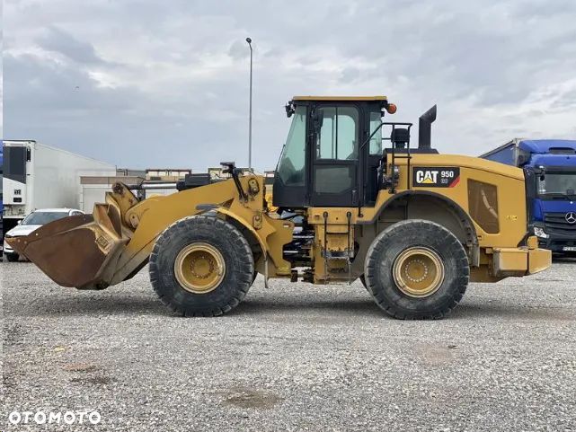 Caterpillar 950GC - 1