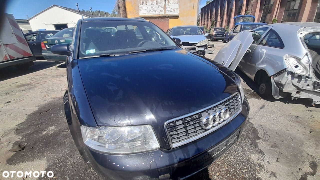 MASKA POKRYWA SILNIKA AUDI A4 B6 2004 KOMBI LZ9W - 1