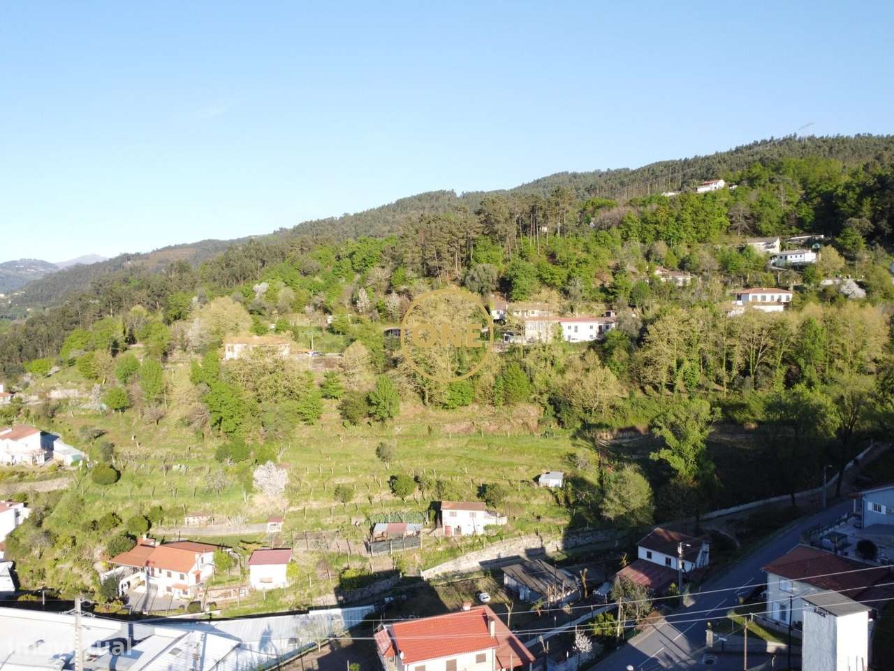 10.000m2- 100% Zona de Construção– Centro de Terras de Bouro - Grande imagem: 2/44