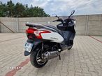 Kymco Downtown - 6