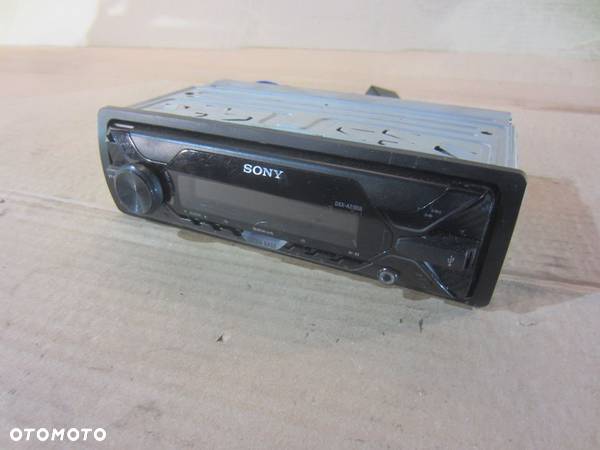 radioodtwarzacz sony dsx-a210ui USB AUX - 1