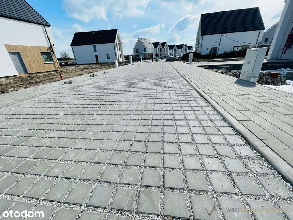 Gotowy do odbioru dom pod Wrocławiem - Pełny obrazek: 4/12