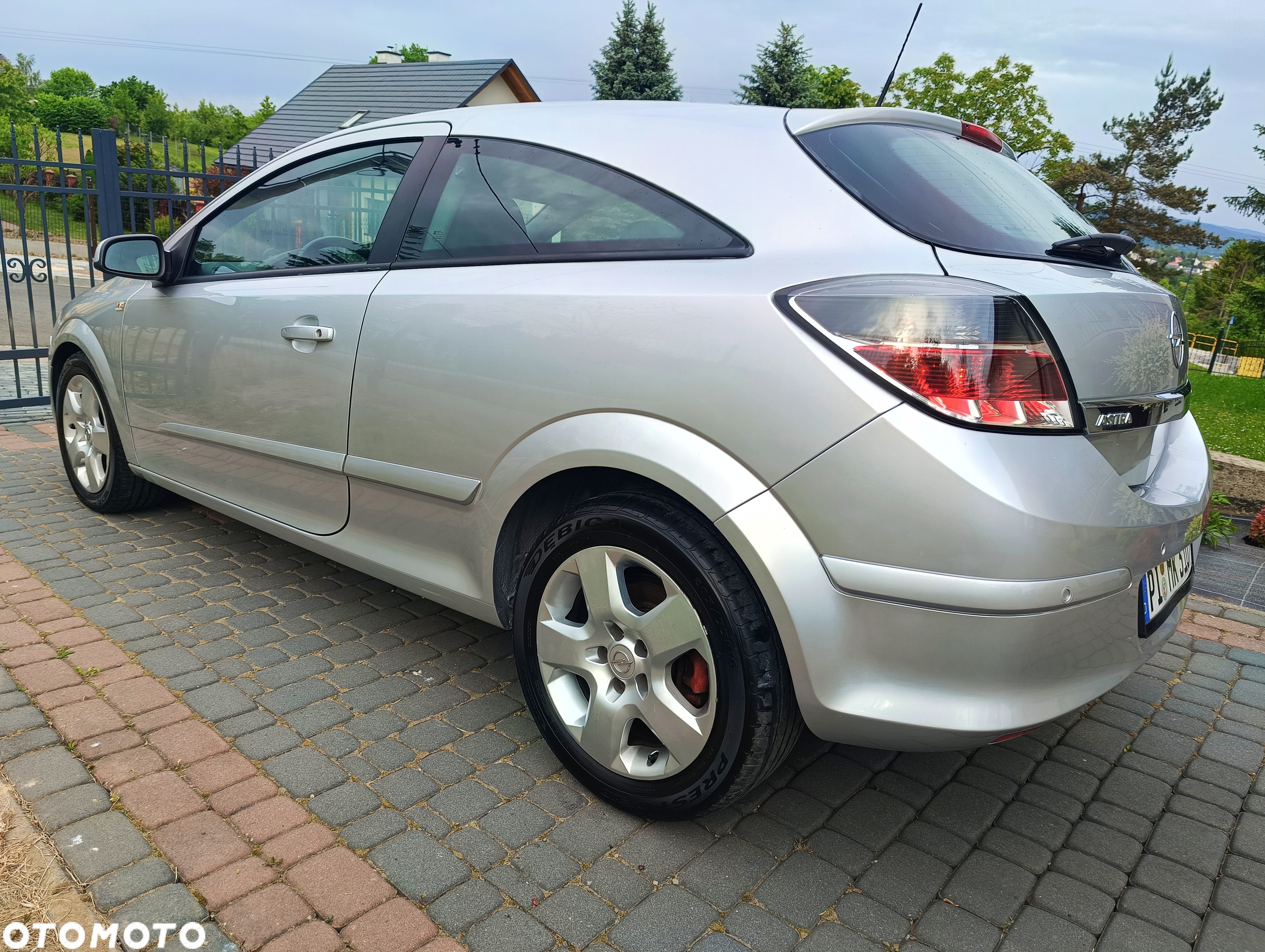Opel Astra GTC 1.4 Edition - 18