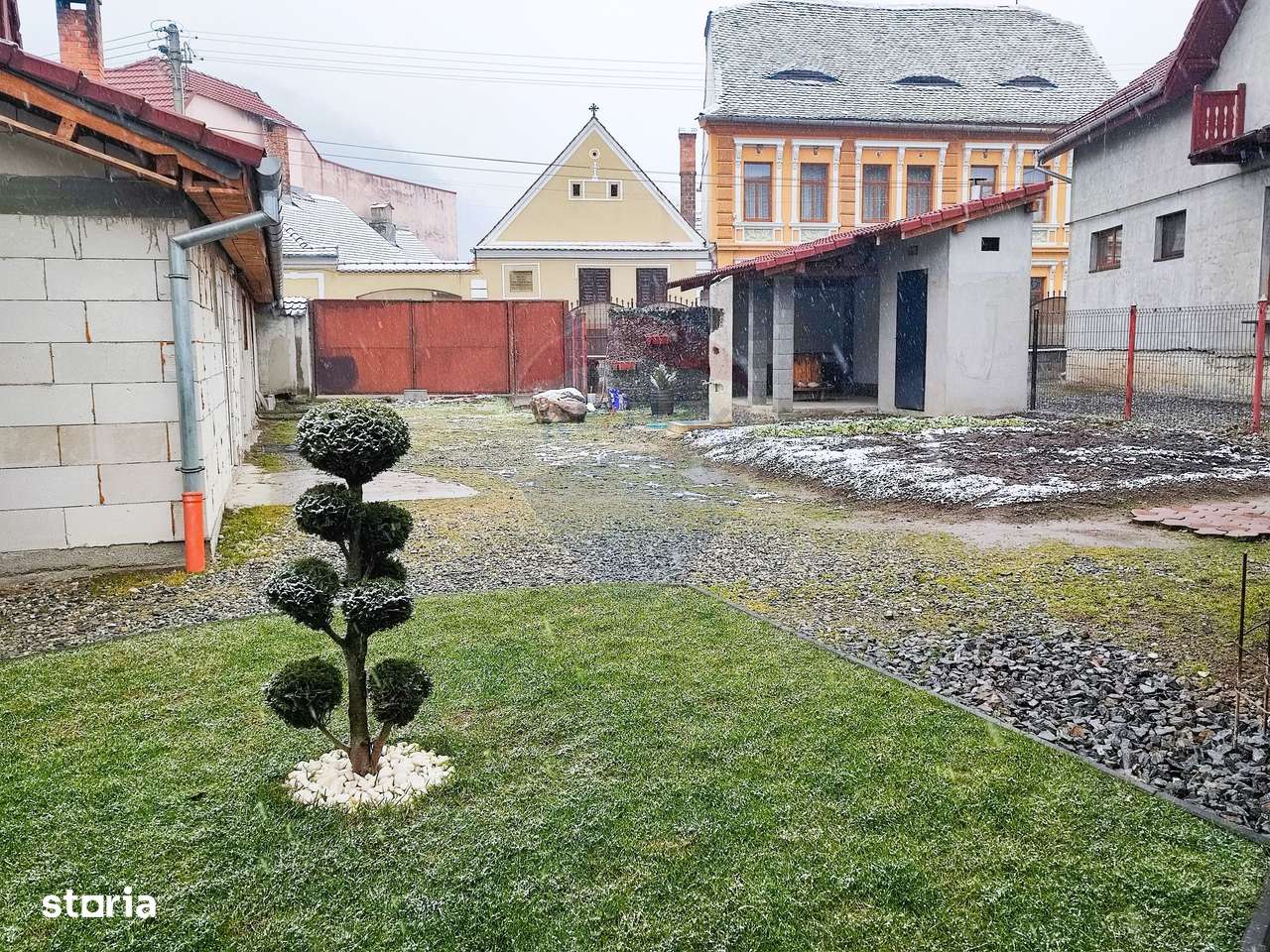 Casă / Vilă cu 3 camere de vânzare în zona Sud-0