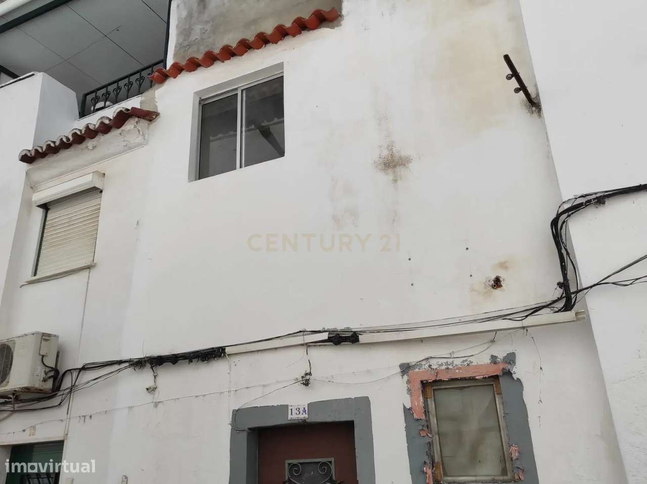 Prédio T2 em Campo Maior para recuperação - Grande imagem: 2/10