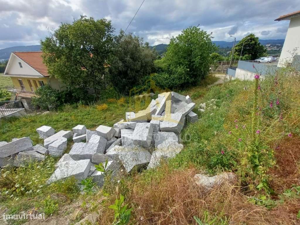 Terreno para Construção em Garfe - Póvoa de Lanhoso - Grande imagem: 4/7