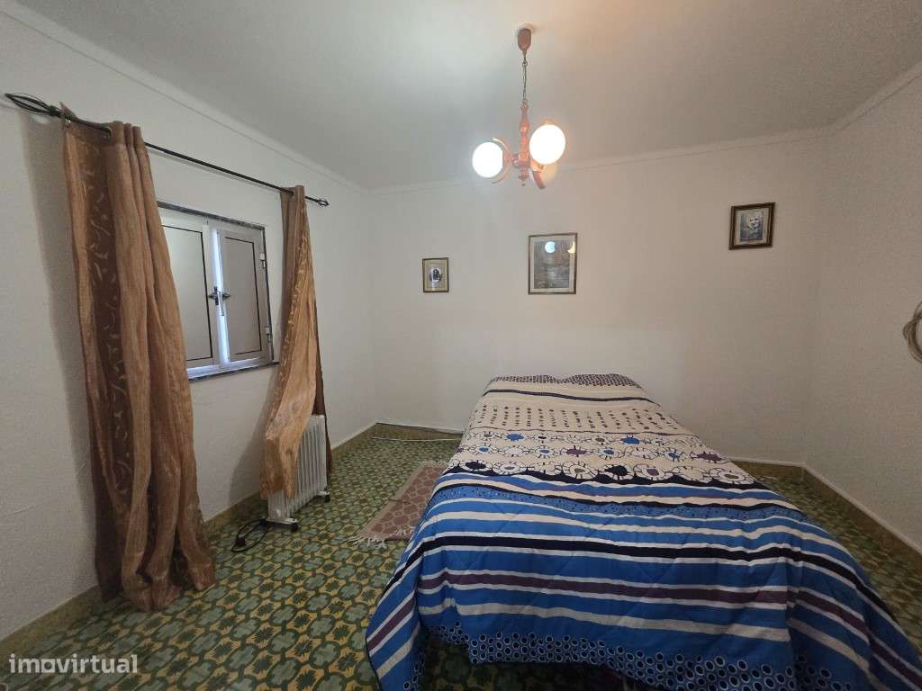 Duas Moradias com Quintal, perto da Praia Fluvial Azenhas d'El Rei - Grande imagem: 5/20