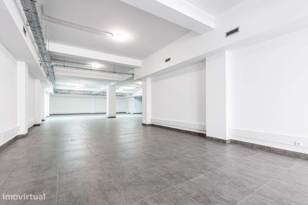 ESPAÇO COMERCIAL COM EXCELENTE LOCALIZAÇÃO - Grande imagem: 5/9