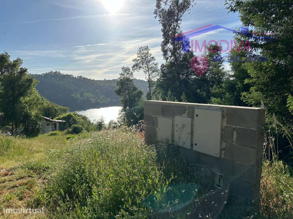 Terreno com 13890m2 e ruina com vista para a Barragem do Cabril - Grande imagem: 4/60