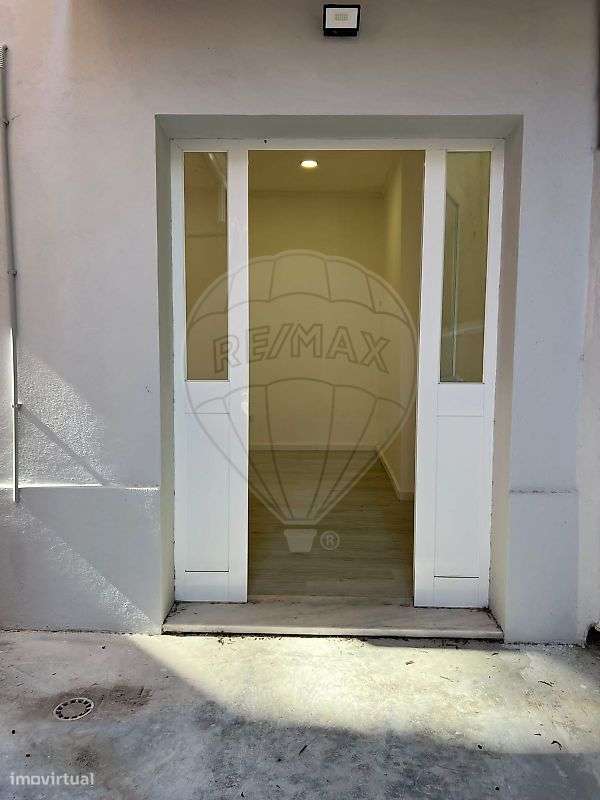 Escritório  para arrendamento - Grande imagem: 5/10