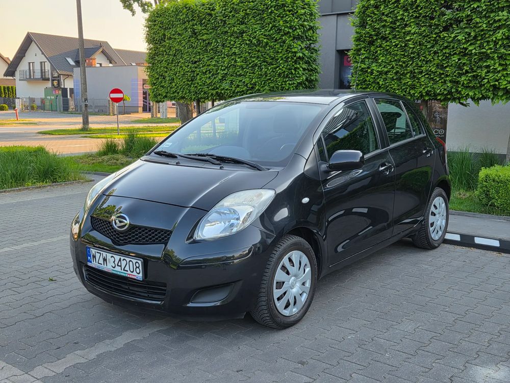 Toyota Yaris II 2011