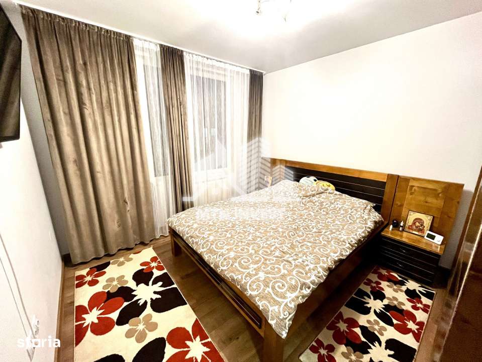 Casa 4 camere de vanzare Sibiu in Cartierul Arhitectilor, Curte Propri-4