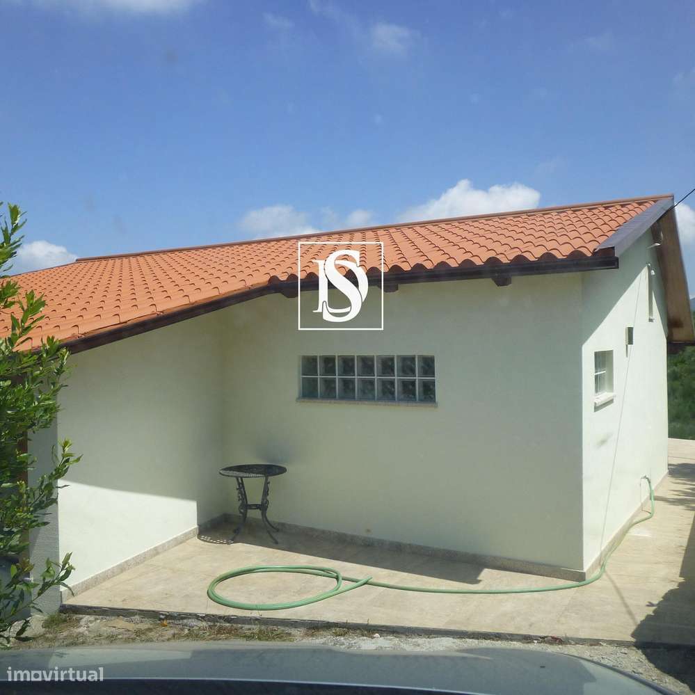 MORADIA T1 RENOVADA COM 10.000 m² – BUSTELO, AMARANTE-4