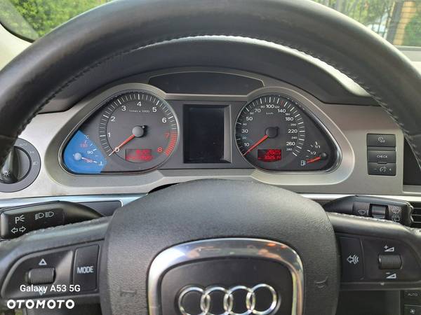 Audi A6 - 14