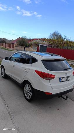 Hyundai ix35 2.0 CRDI High 4WD GLS Style HEAT+ - 3