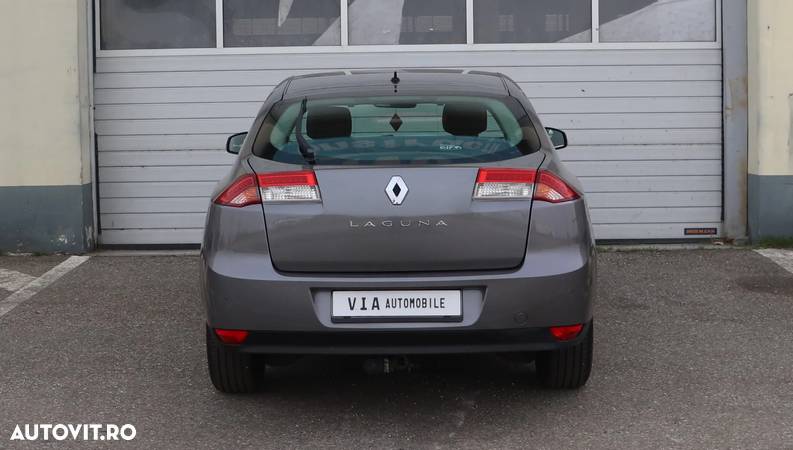 Renault Laguna dCi 110 FAP Limited - 24