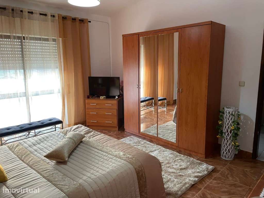 Moradia T3 com Restaurante, Café/Minimercado e Terreno | Painho - C... - Grande imagem: 5/7