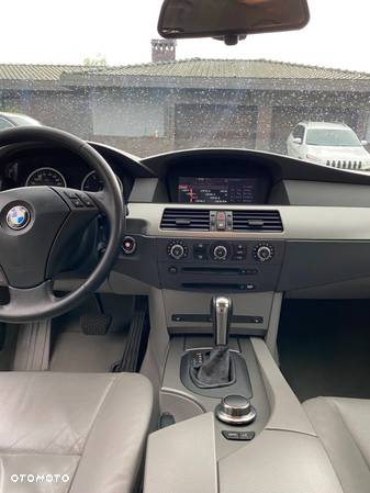 BMW Seria 5 - 8