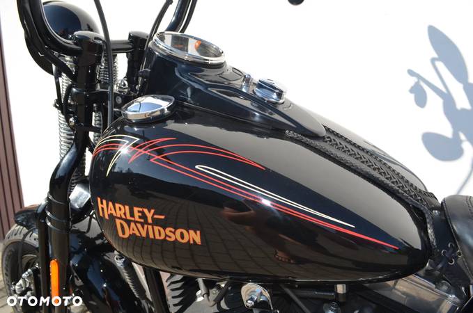 Harley-Davidson Softail Cross Bones - 22