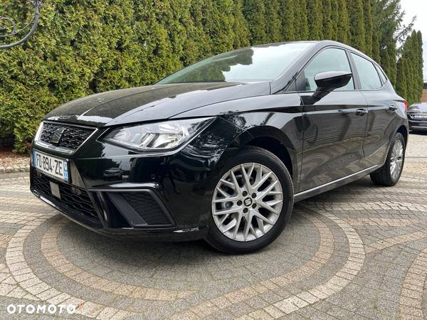 Mercedes-Benz CLA 200 Shooting Brake 7G-DCT AMG Line - 32