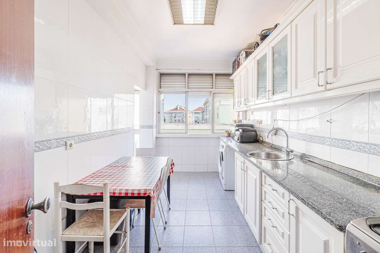 T3 com suíte e 2 casas de banho no Cacém - Grande imagem: 5/20