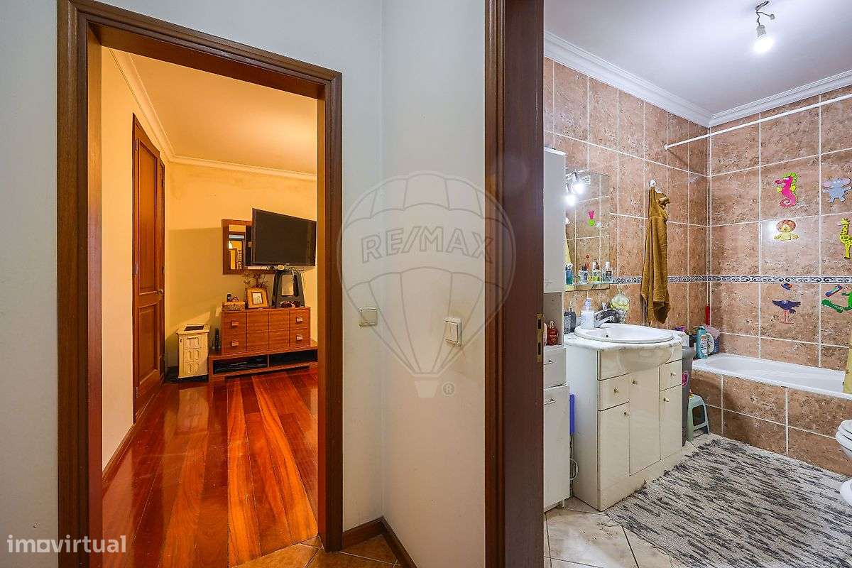 Apartamento T3 em Oliveira de Azemeis-13