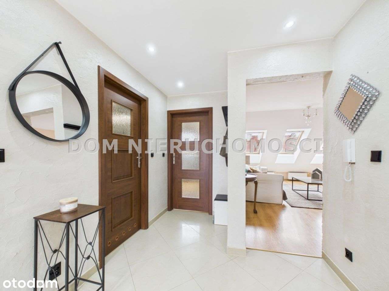 Dwupoziomowe mieszkanie w okolicy jeziora Bartąg!-14