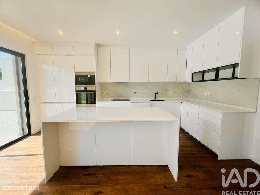 Casa / Villa T4 em Quarteira de 355,00 m2 - Grande imagem: 5/26