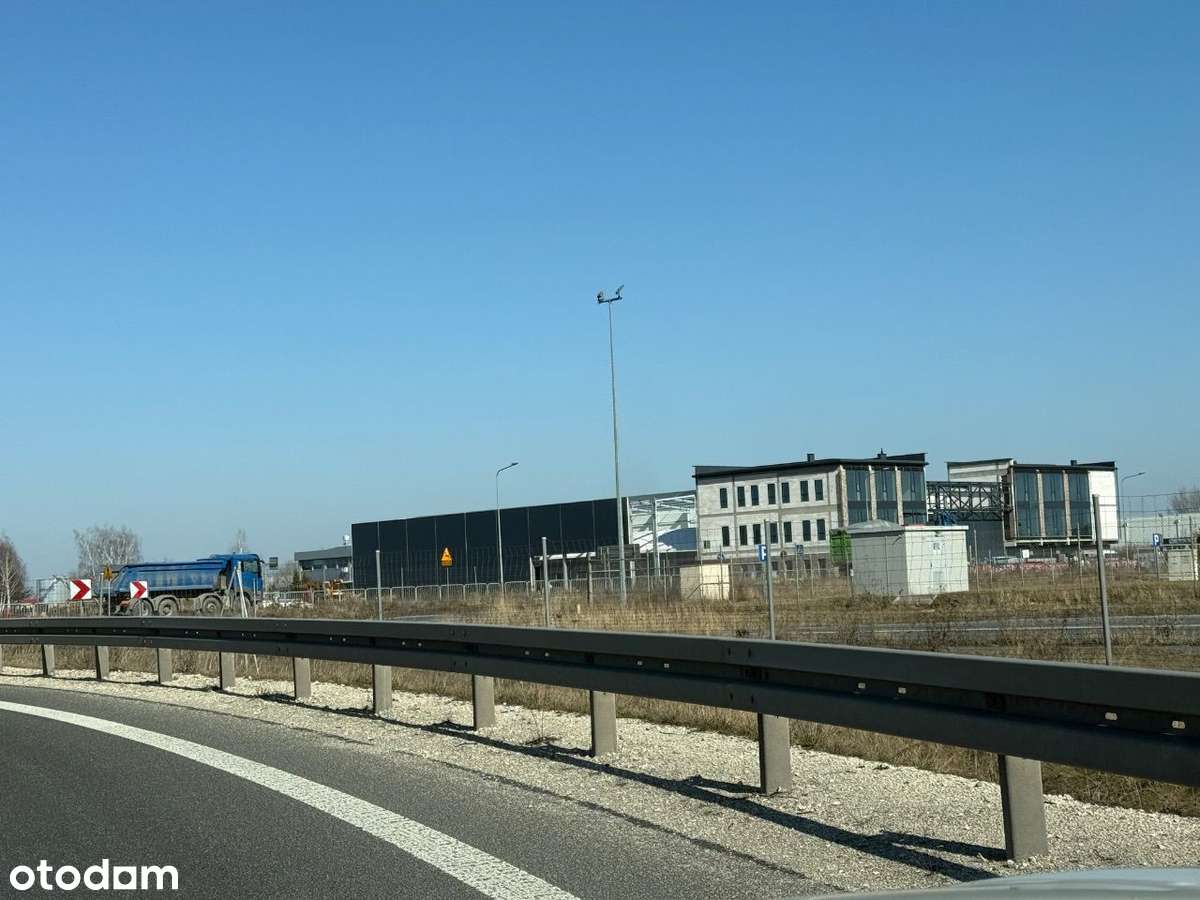 Budynek biurowo-magazynowy przy zjeździe S8 - Pełny obrazek: 4/7