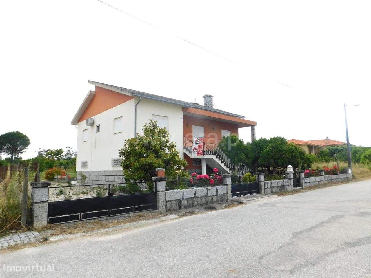 Moradia T4 / Oliveira do Hospital, Seixo da Beira - Grande imagem: 2/19