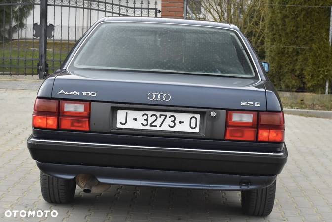 Audi 100 Avant 2.2 E - 6