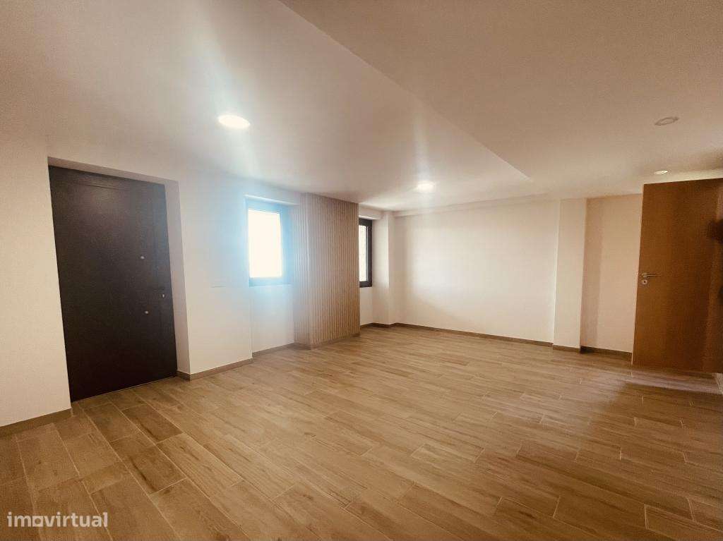 Moradia Nova Isolada à Venda na Guarda-17