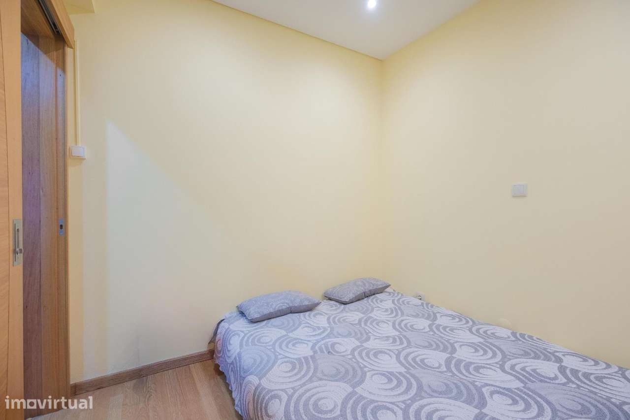 Andar Moradia T3 – Rés do Chão Totalmente Remodelado-9