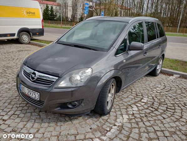 Opel Zafira 1.7 CDTI Cosmo - 9