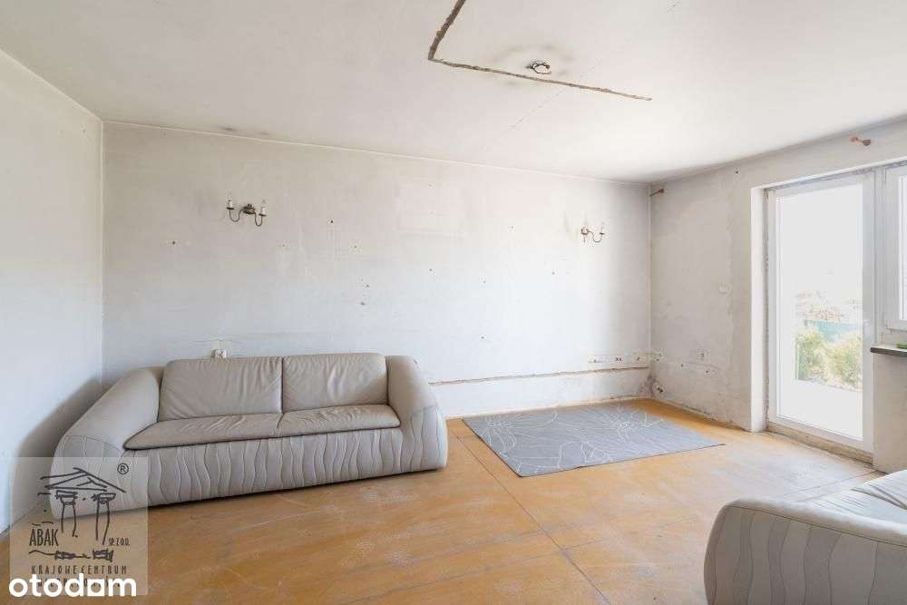 Dom wolnostojący Malwowa 98 na firmę parking-8