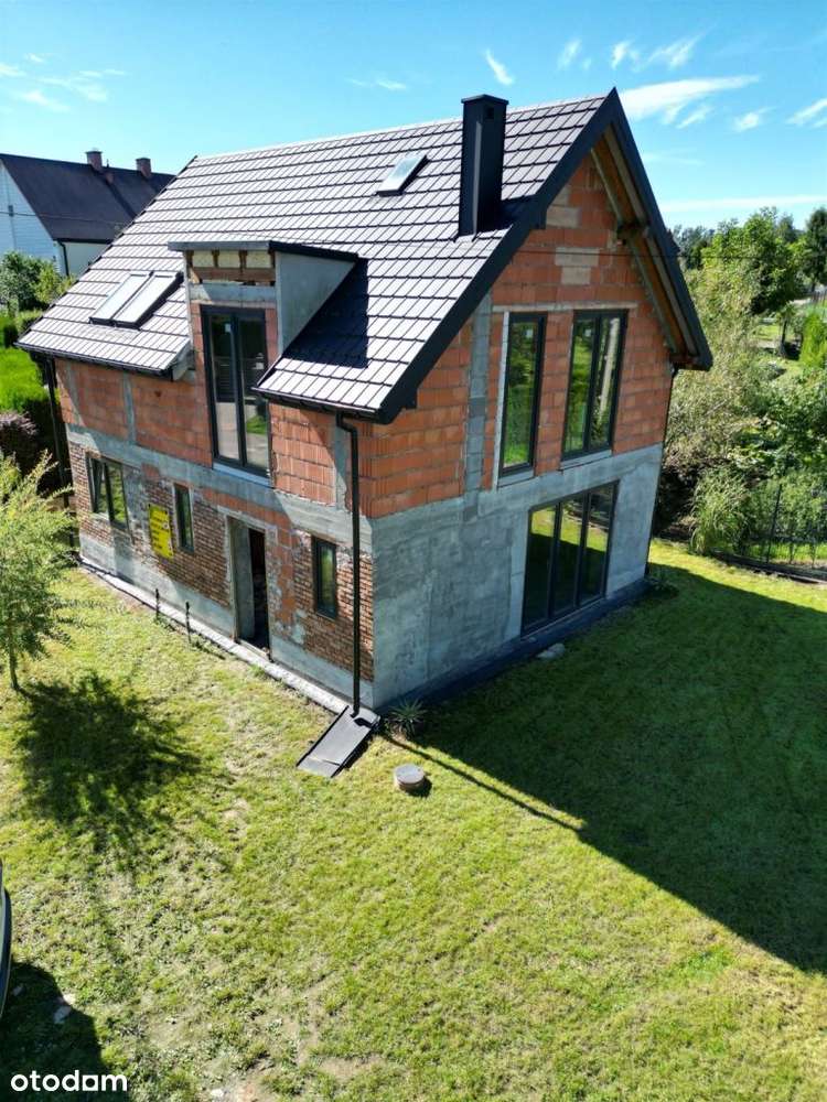 Mały dom wolnostojący, 1 km od Pkp Węgrzce Wielkie-2