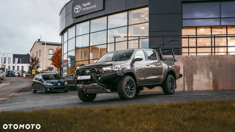 Toyota Hilux 2.8 D-4D Double Cab SR5 4x4 - 4