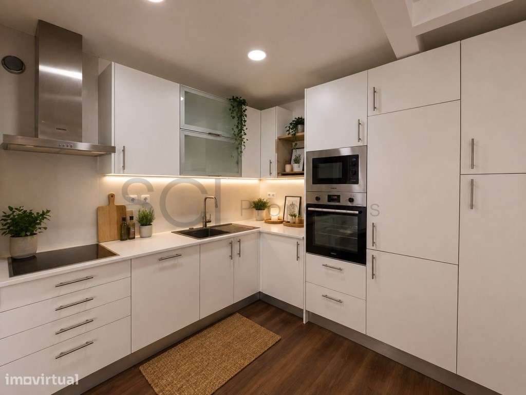 Apartamento T2 Centro de Almada Remodelado com Terraço-2