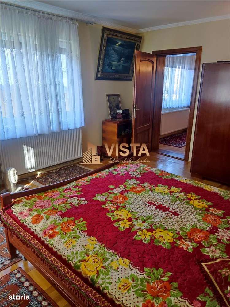 Casa regim P+1+M, garaj incalzit, zona Racadau - Imagine principală: 4/13