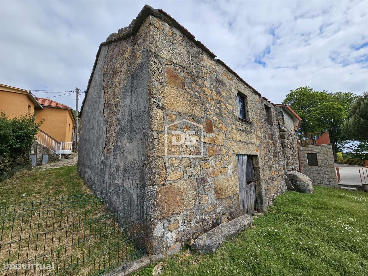 Moradia T4 Venda em Gosende,Castro Daire-10