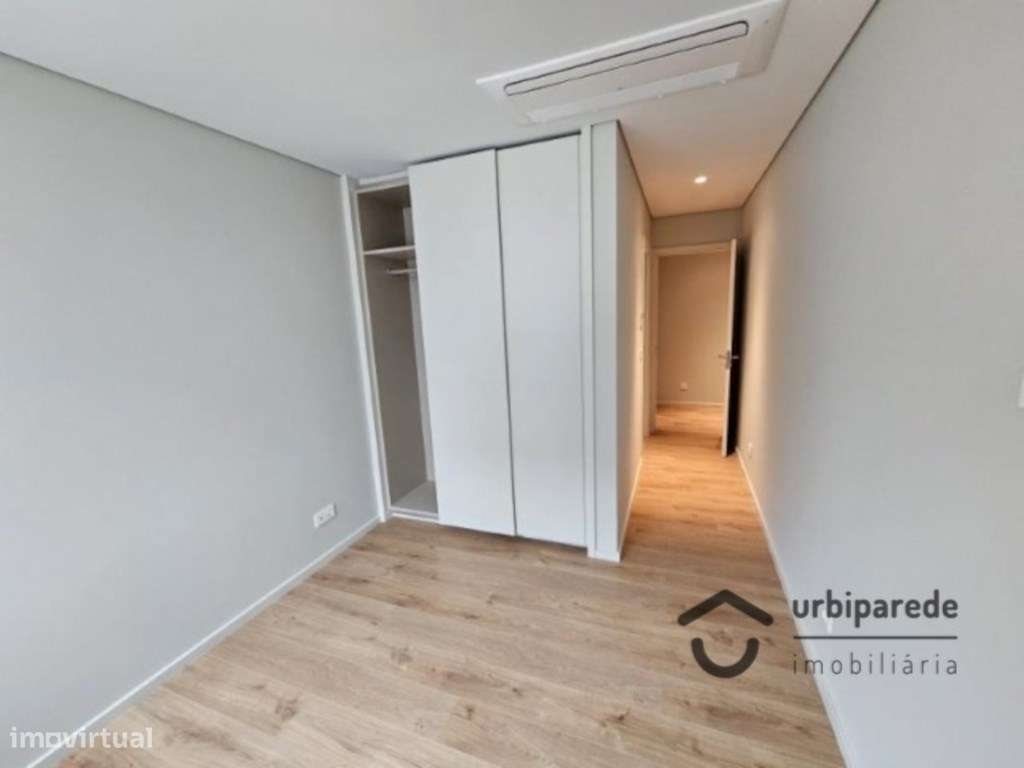 Apartamento T3 no condomínio Monview Miraflores-10