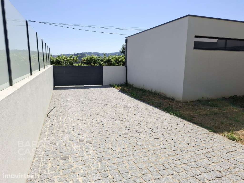 Moradia geminada T3 Nova - O Seu Novo Refúgio às Portas de Barcelos-26